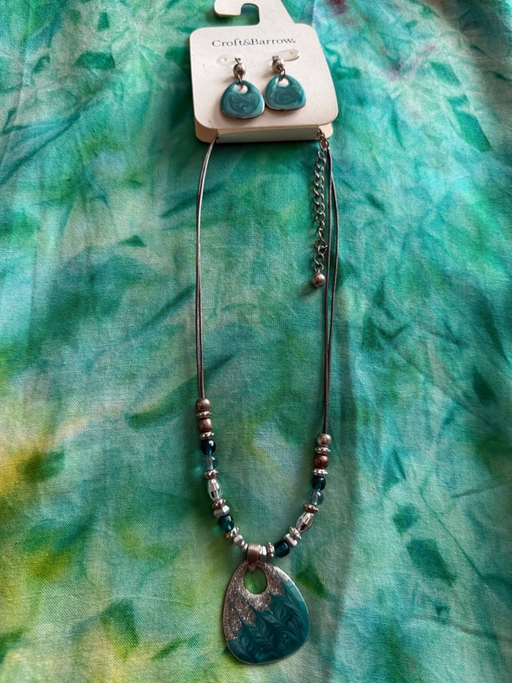 croft & barrow Teal Pendant Necklace with Matching Teal Earrings